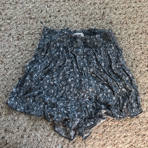 Garage Pants - Garage floral shorts